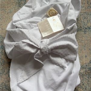 NWT The Beaufort Bonnet Company White Swiss Dot Bow Swaddle